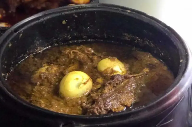 alicha doro wot (ethiopian yellow chicken stew) recipe